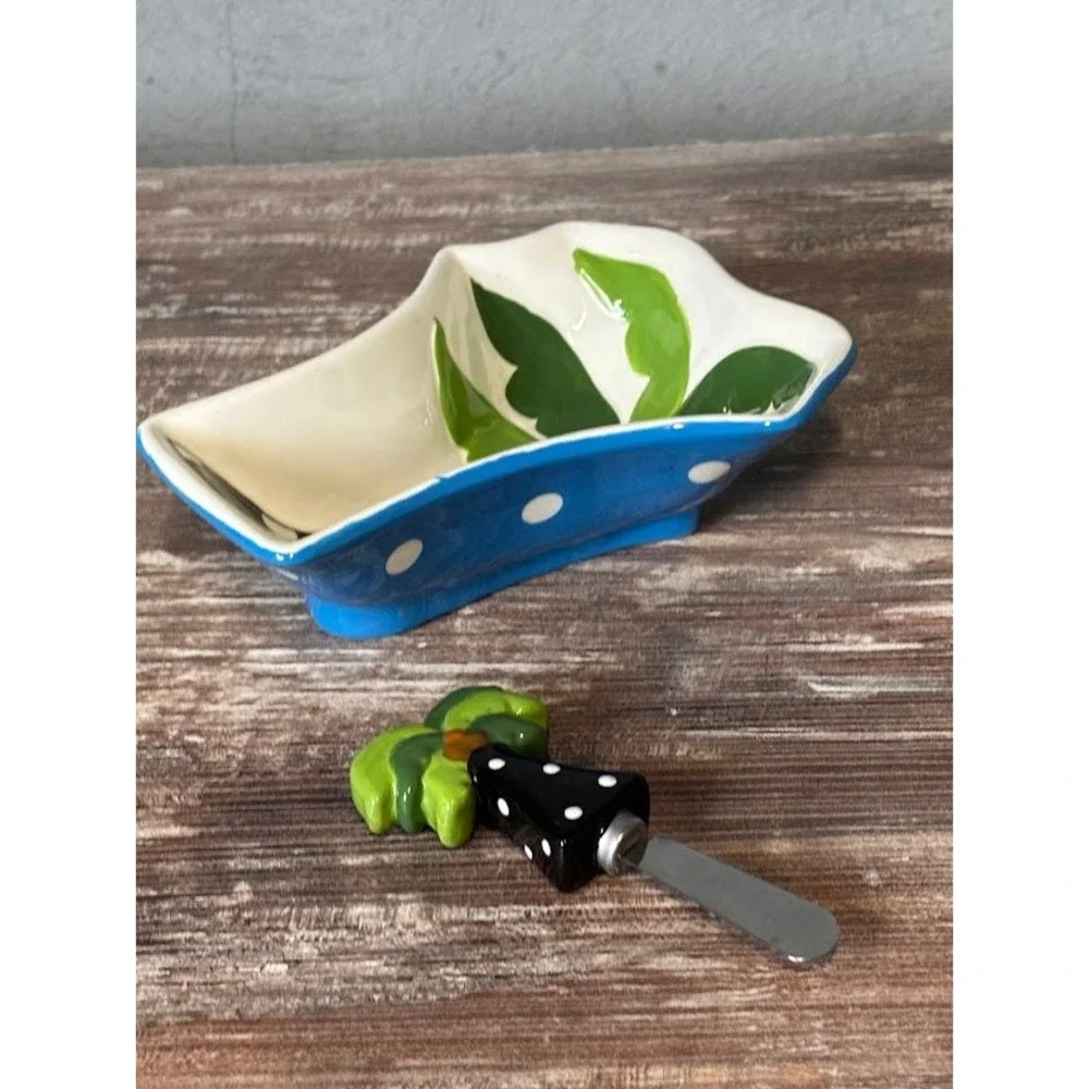 Vintage Mainstreet Collection Hand Painted‎ Palm Tree Cheese Server Set